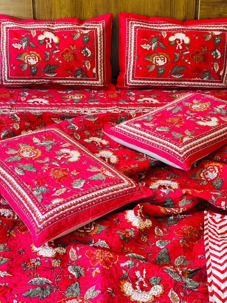 Pure cotton handblock printed king size 6 piece bedding set