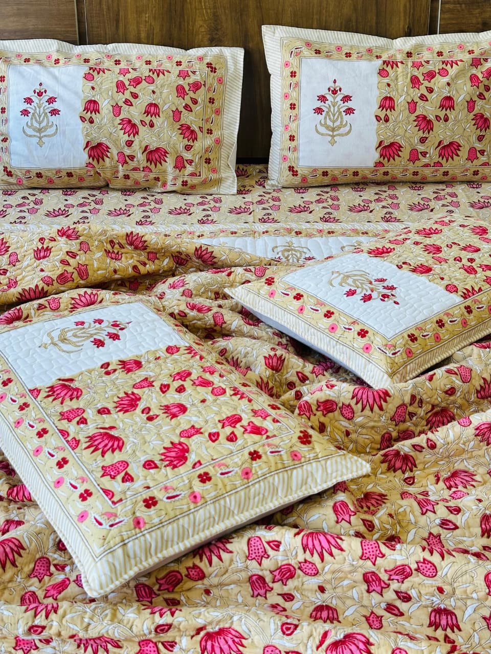 Pure cotton handblock printed king size 6 piece bedding set