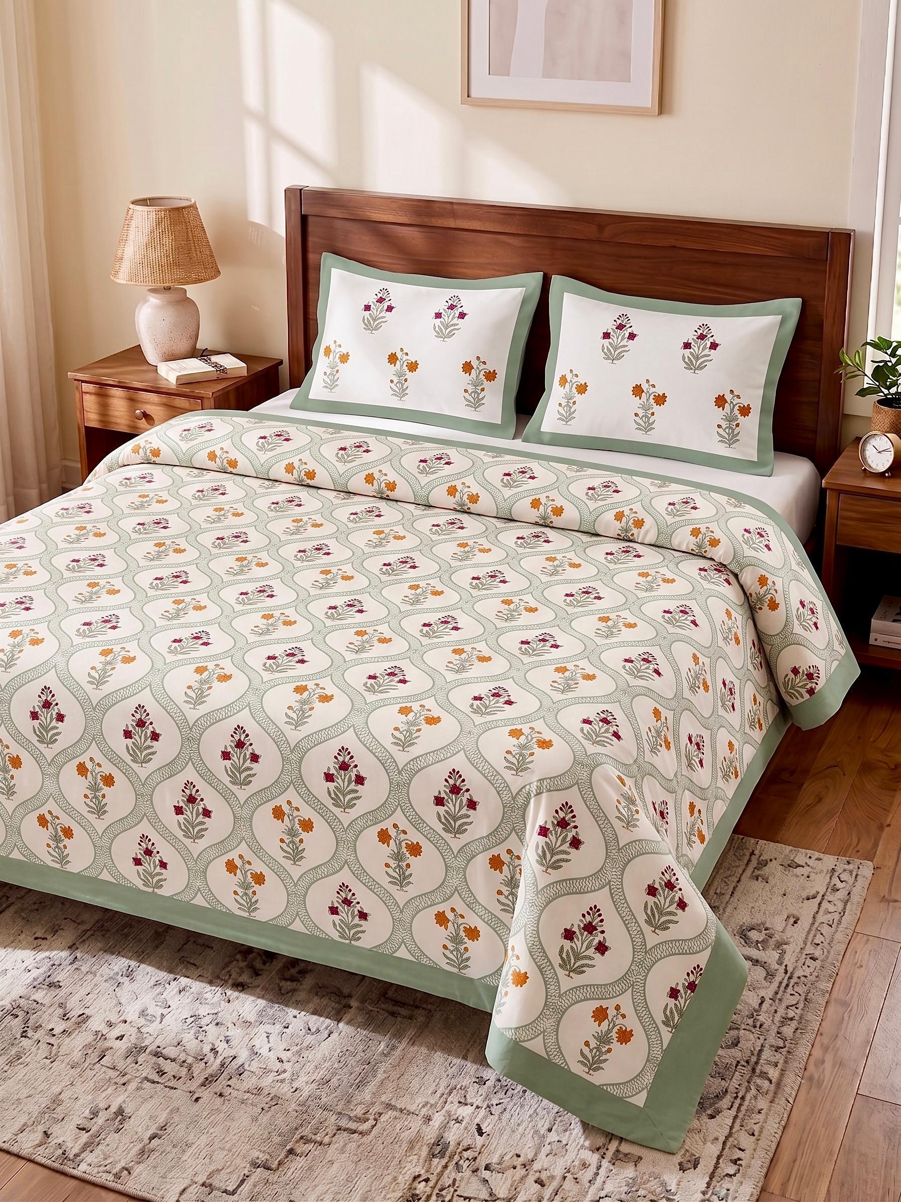 Pure cotton king size double bedsheet with two pillow covers (100x108 inches)
