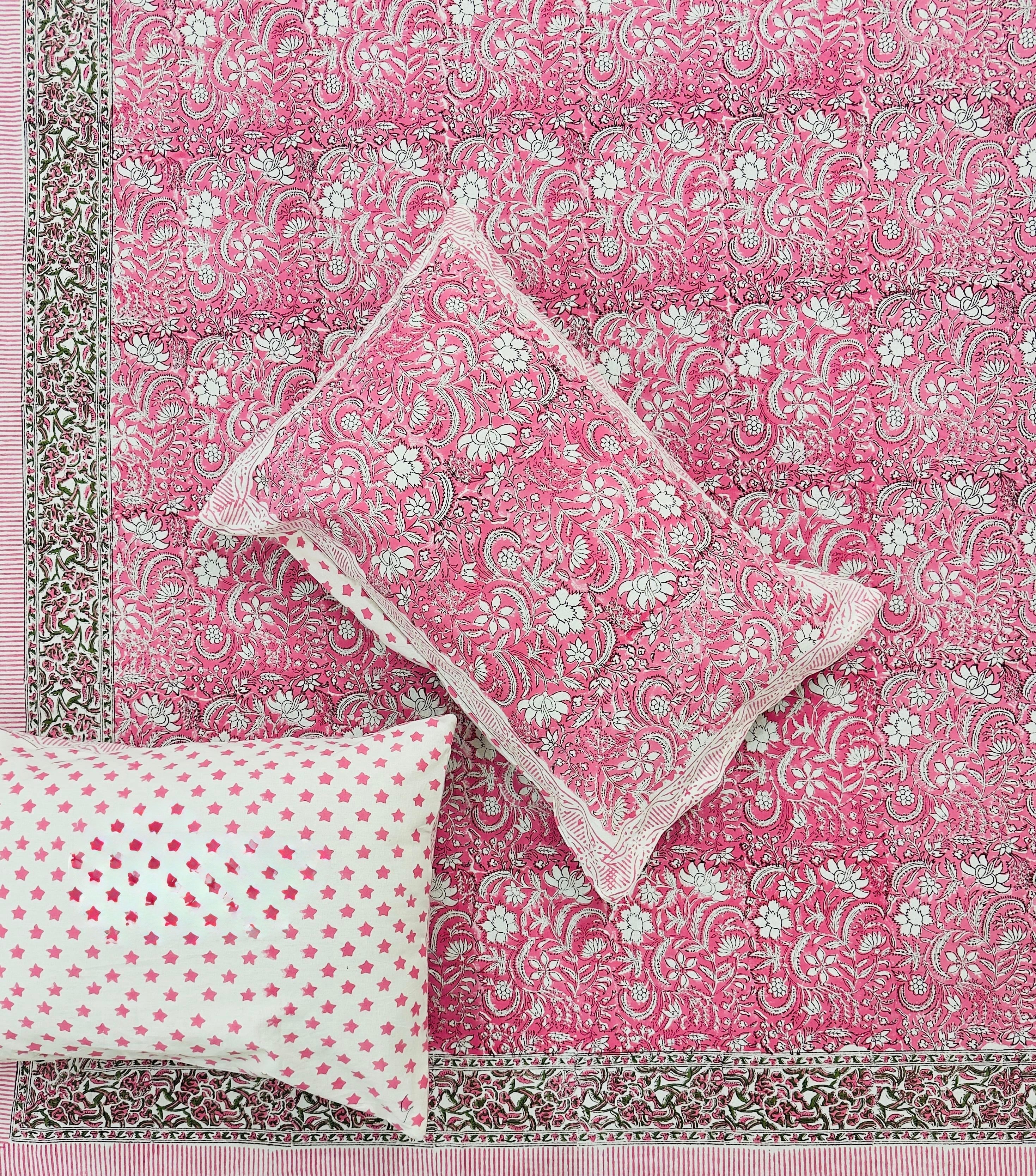 Pure cotton handblock printed king size bedsheet with 2 pillow covers (100x108 inches)