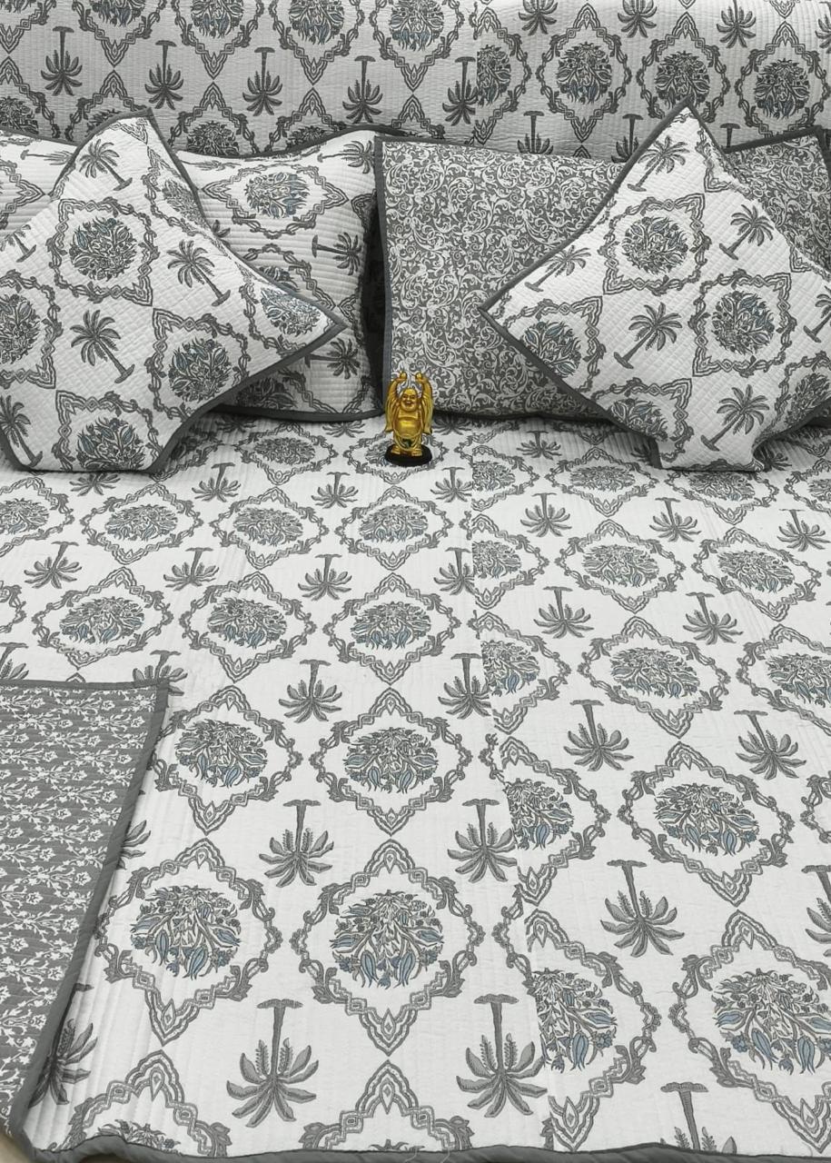 Pure cotton Quilted bedcover 5 piece bedding sets