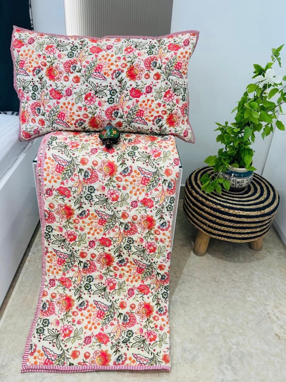 Pure cotton paani jaal quilted reversible double bedcovers with 2 quilted pillow covers (90x108 inches)