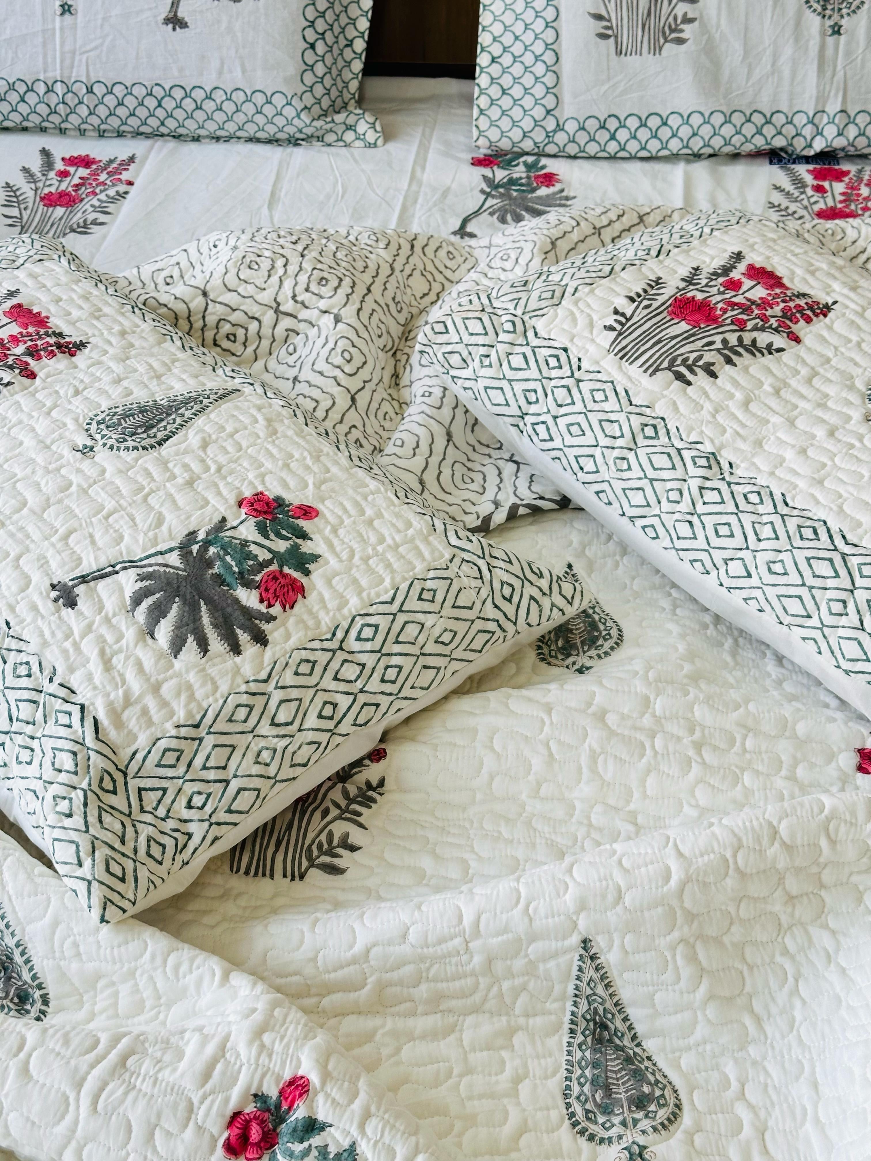 Pure cotton handblock printed king size 6 piece bedding set