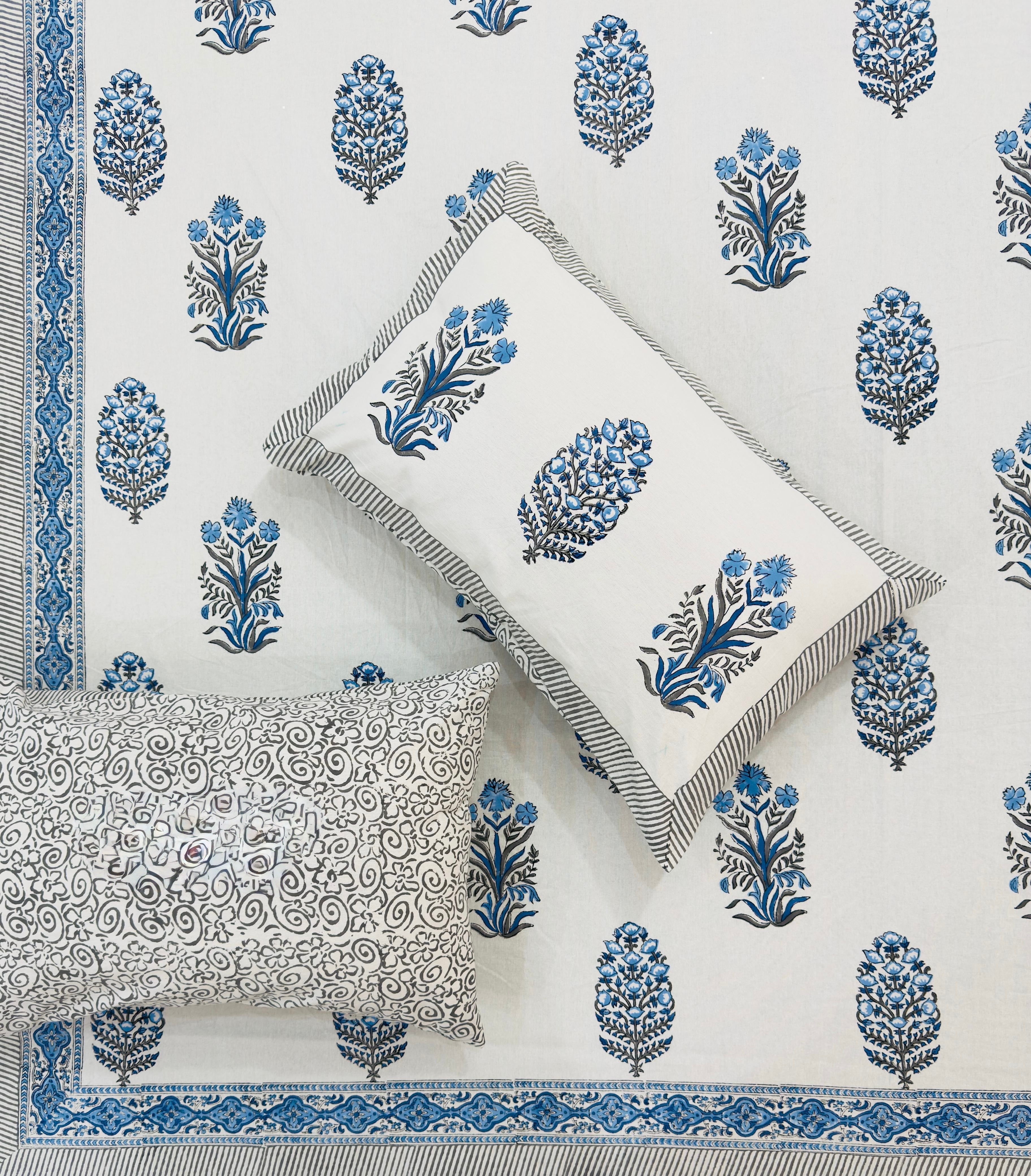 Pure cotton handblock printed king size bedsheet with 2 pillow covers (100x108 inches)