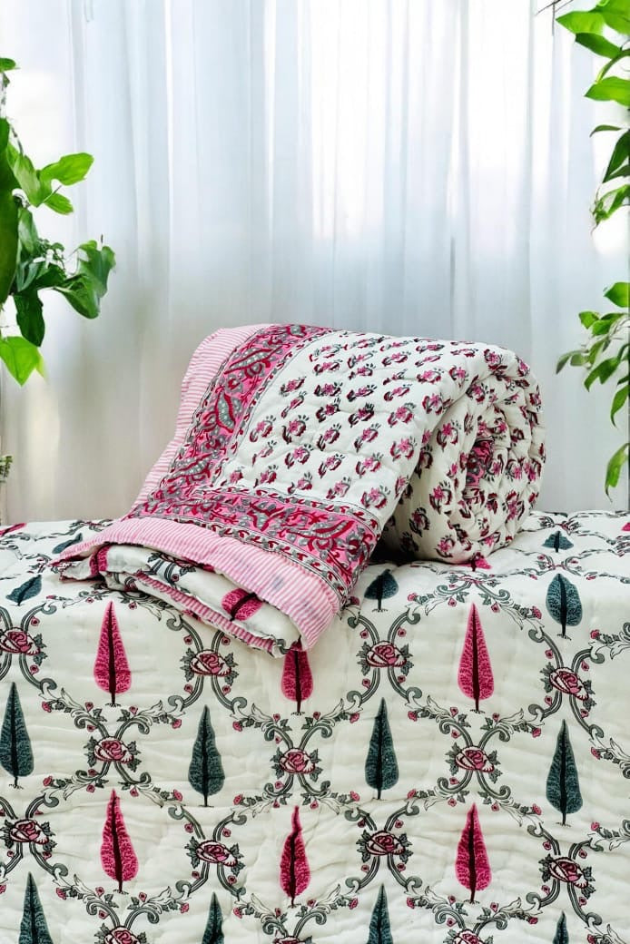 Pure mulmul cotton handblock printed single reversible quilt (razai 60x90 inches)