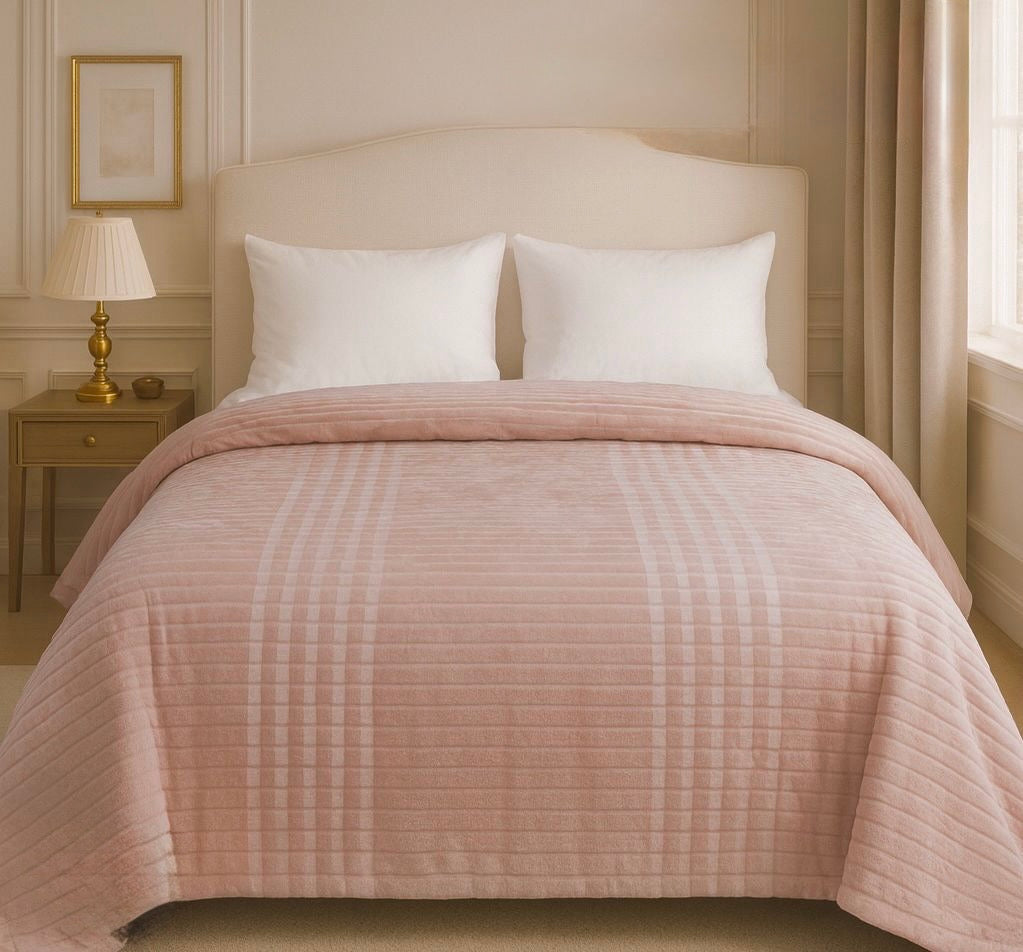 Solid flannel embossed warm king size quilt cover cum blanket