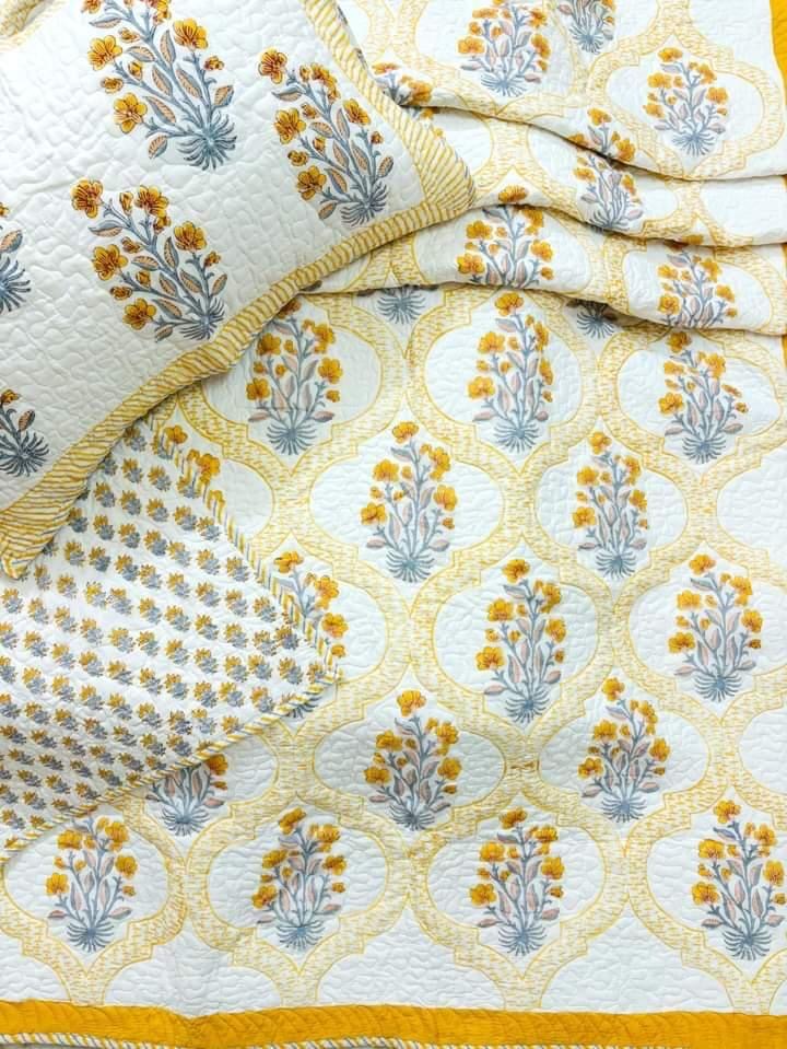 Pure mulmul cotton paani jaal quilted bedcovers with 2 quilted pillow covers for king size beds (90x108 inches)