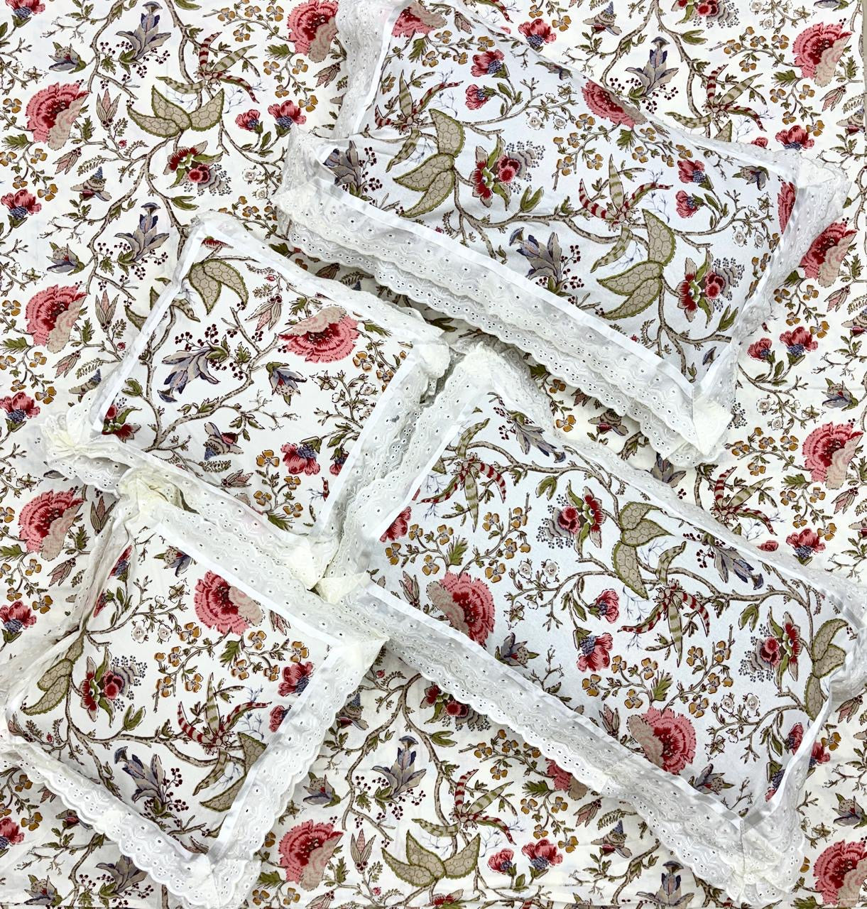 Pure cotton 5 piece bedding sets with 2 laced pillow covers and 2 laced cushion cover (108x108 inches)