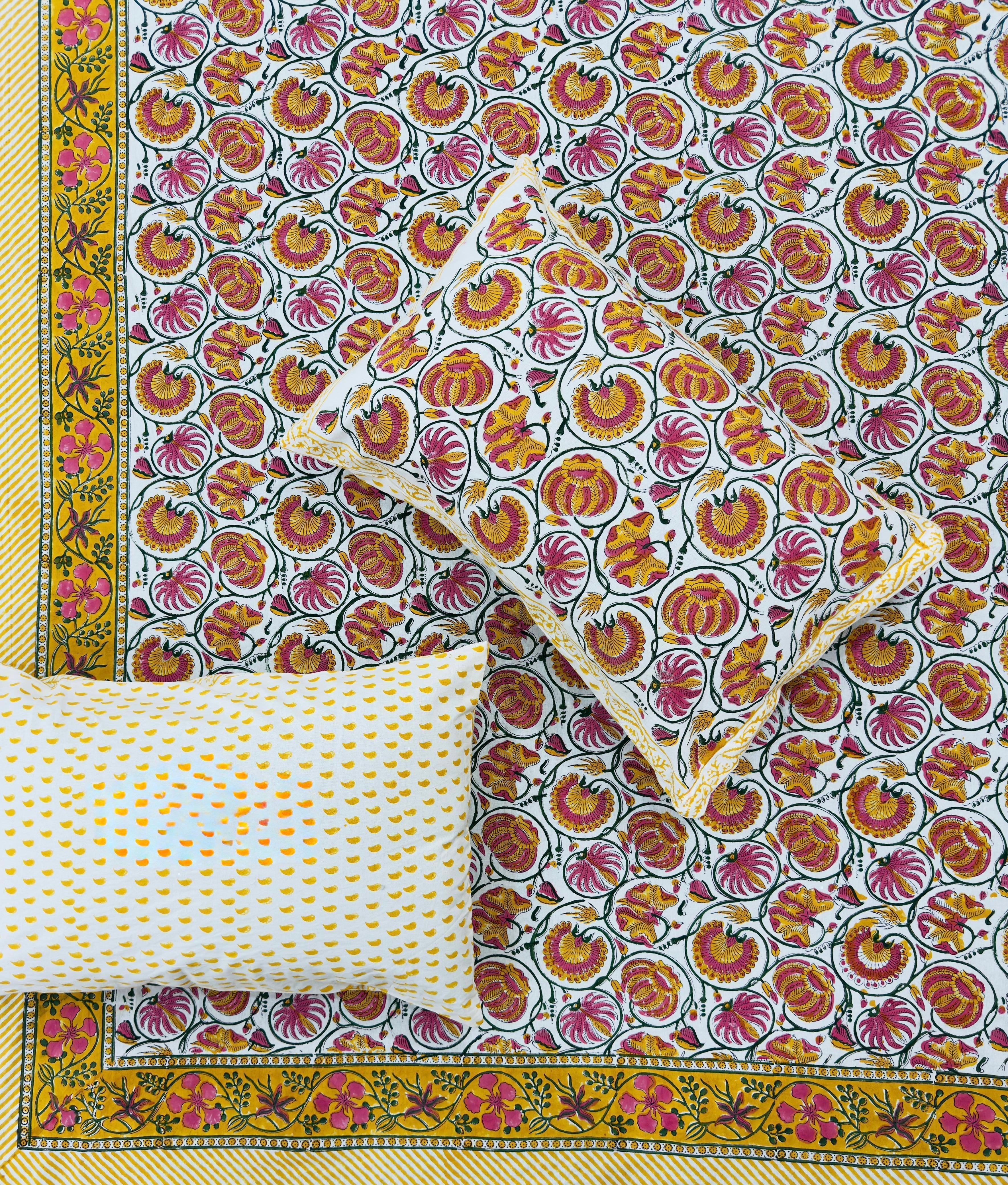 Pure cotton hand-block printed super king size double bedsheets with 2 pillow covers (108x108 inches)