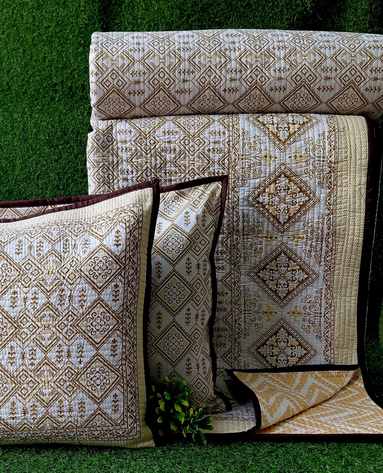 Pure cotton quilted bedcovers with two quilted pillow covers (90x108 inches)