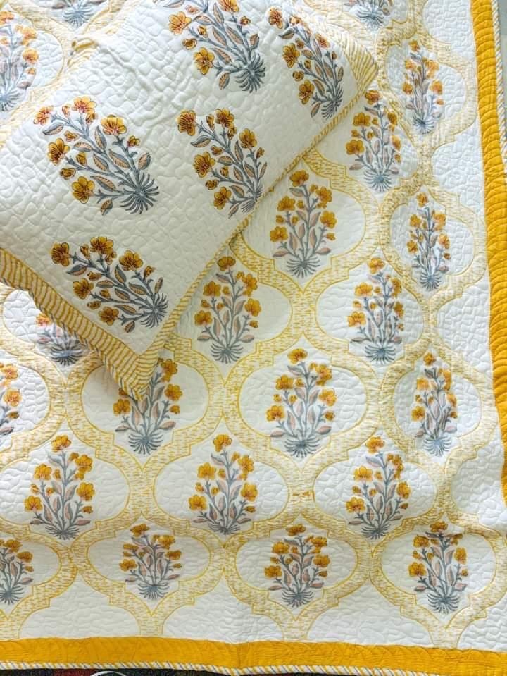 Pure mulmul cotton paani jaal quilted bedcovers with 2 quilted pillow covers for king size beds (90x108 inches)