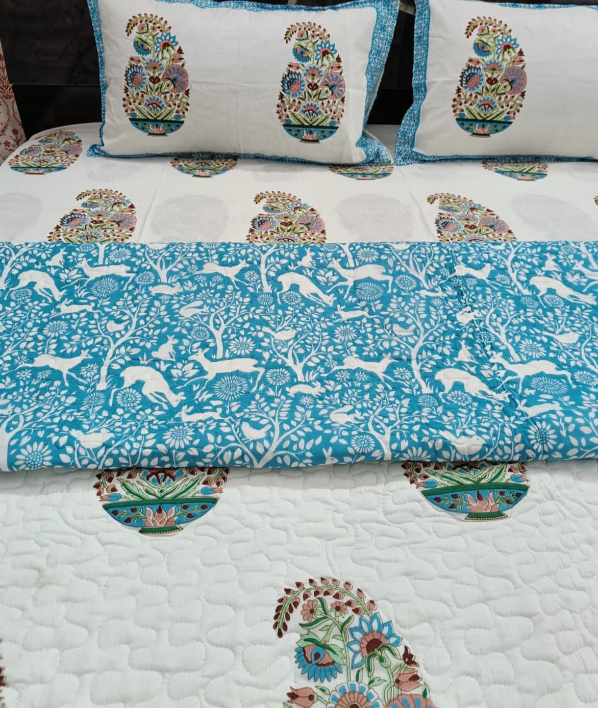 Premium traditional blockprinted king size razai combo (100x108 inches)