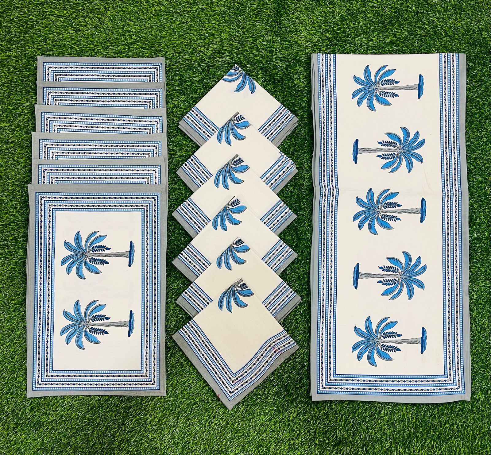 Placemats, runner and napkin combo for 6 seater dining table