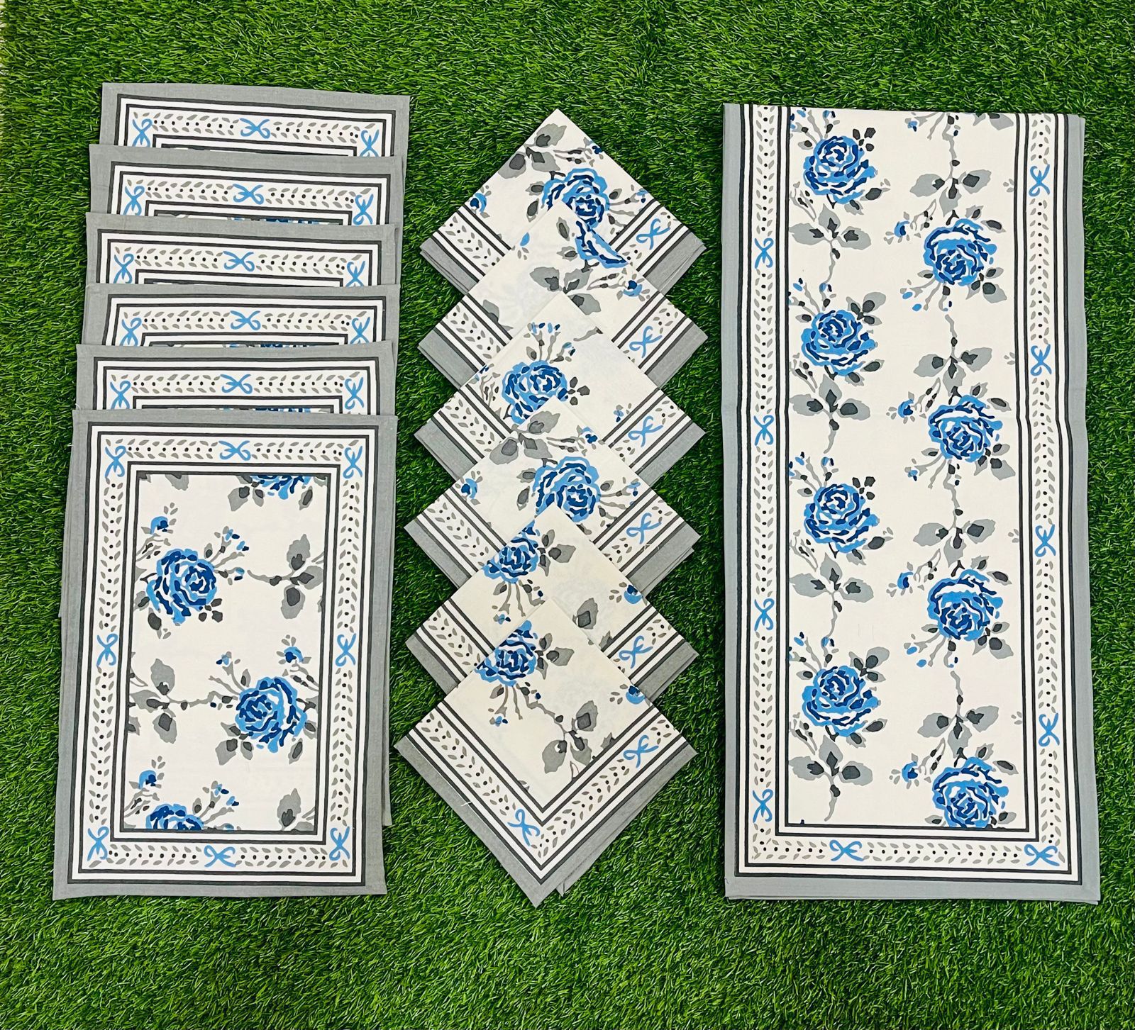 Placemats, runner and napkin combo for 6 seater dining table